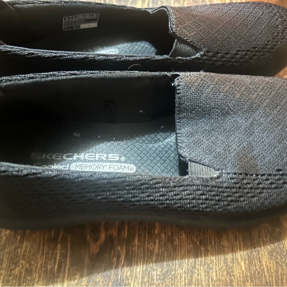 Women's Skechers Relaxed Fit Reggae Fest Willows Vibe Black Shoes Size 6‎